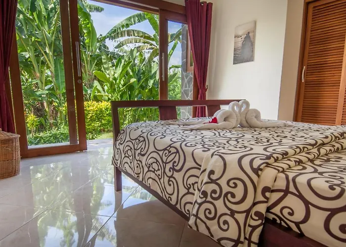 Villa The North Cape Umeanyar